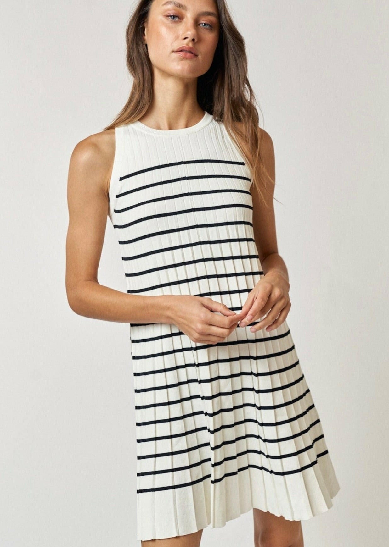 Striped Pleated Sleeveless Sweater Mini Dress in White