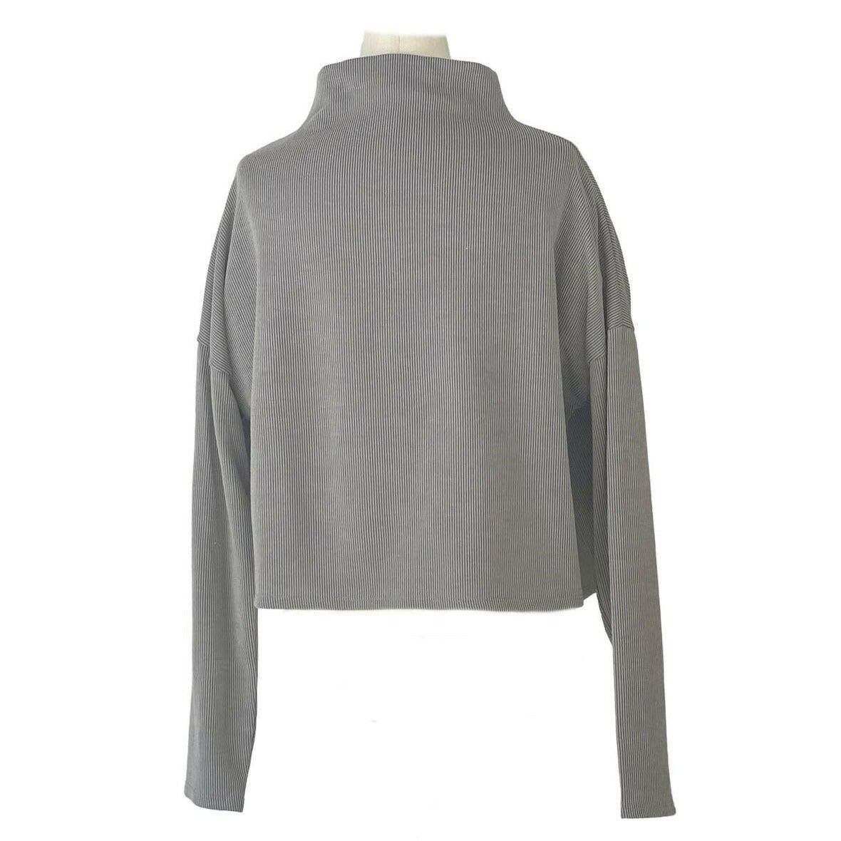 Basic Essentials Ribbed Mock Neck Long-Sleeved Top in Grey