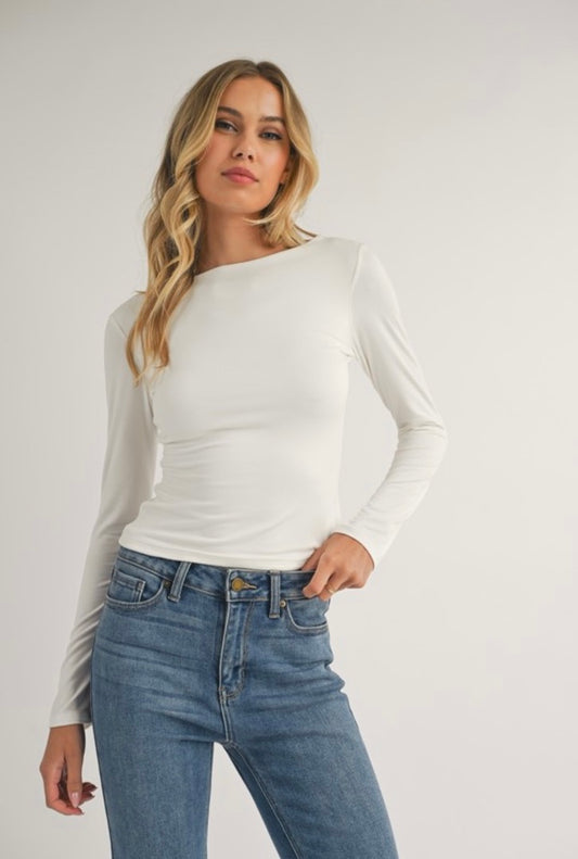 Long Sleeve High Low Long Sleeve Top in Ivory