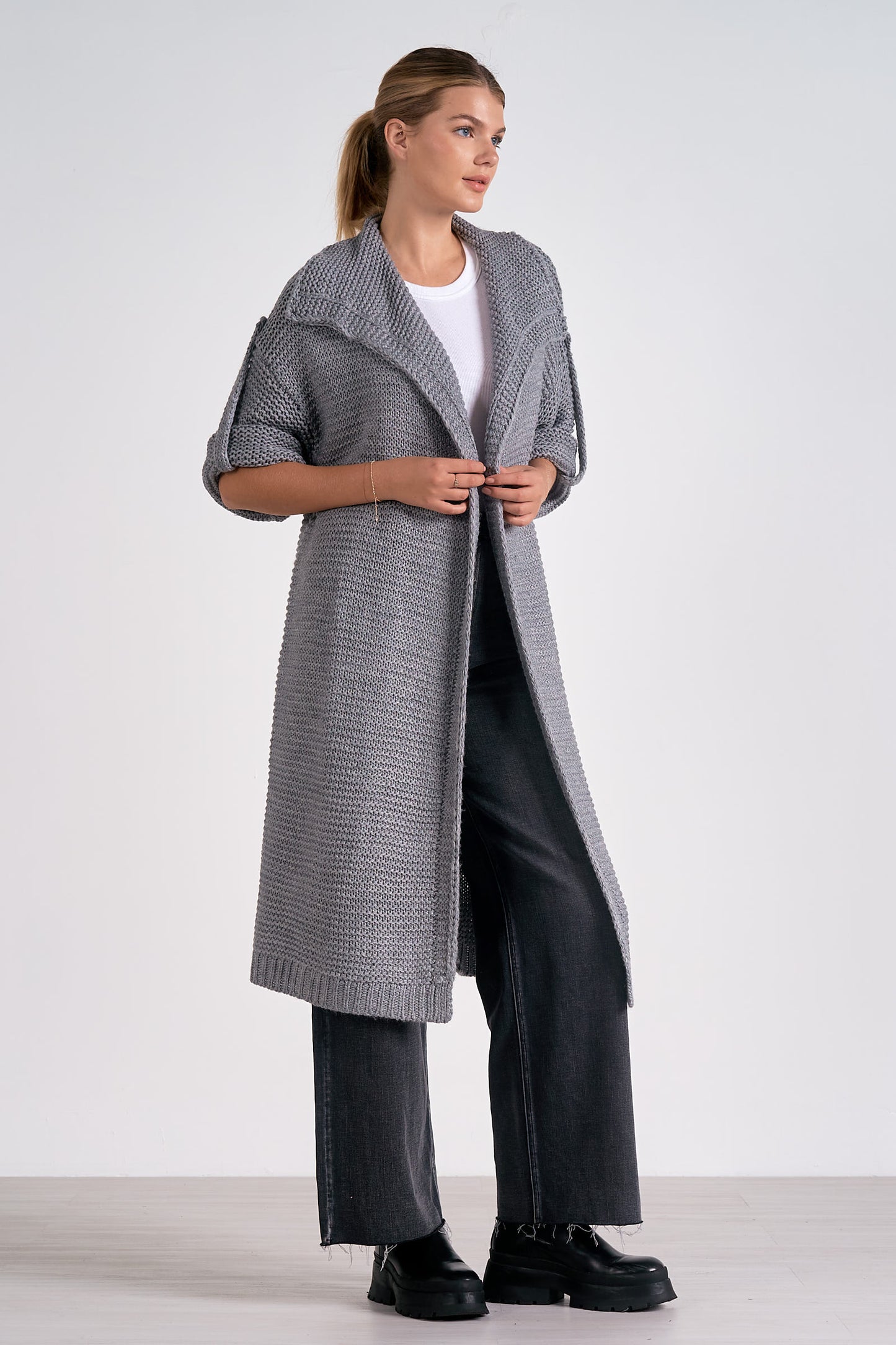 3/4 Sleeve Cozy Cardigan Sweater in Charcoal