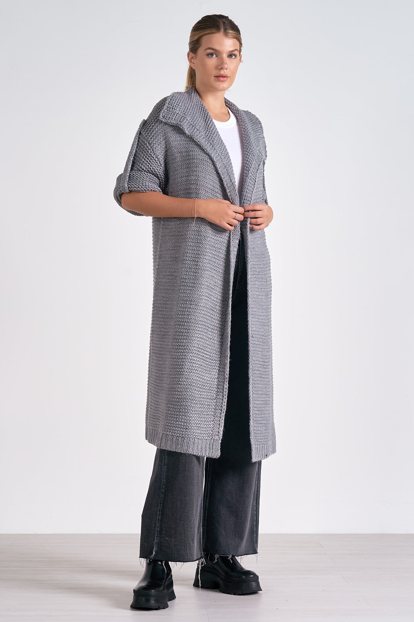 3/4 Sleeve Cozy Cardigan Sweater in Charcoal