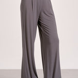 Elan Jolie Pant in Grey