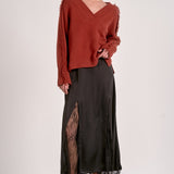 Elan Fray V-Neck Sweater in Rust