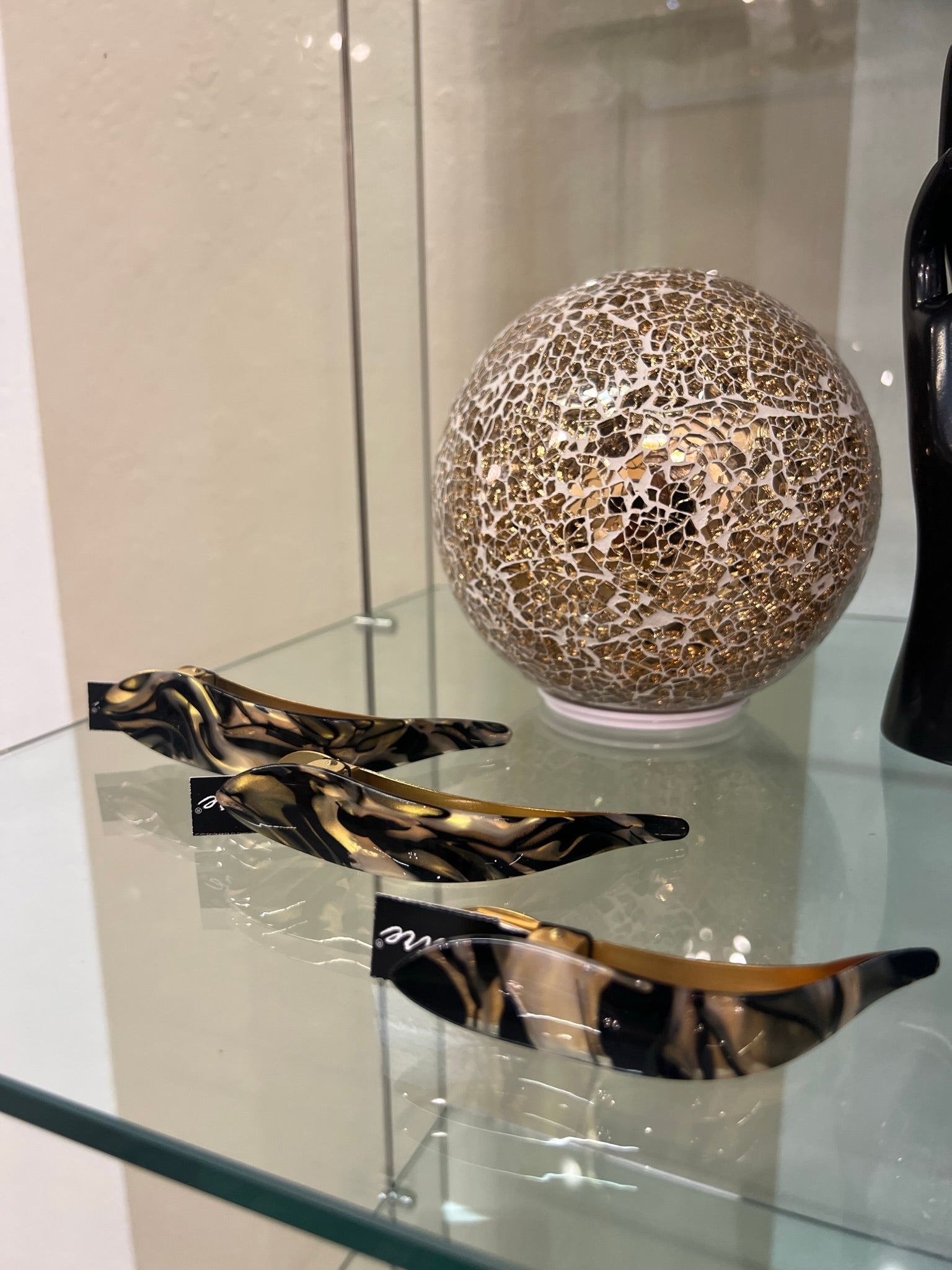 Maximus Acetate Hair Clip