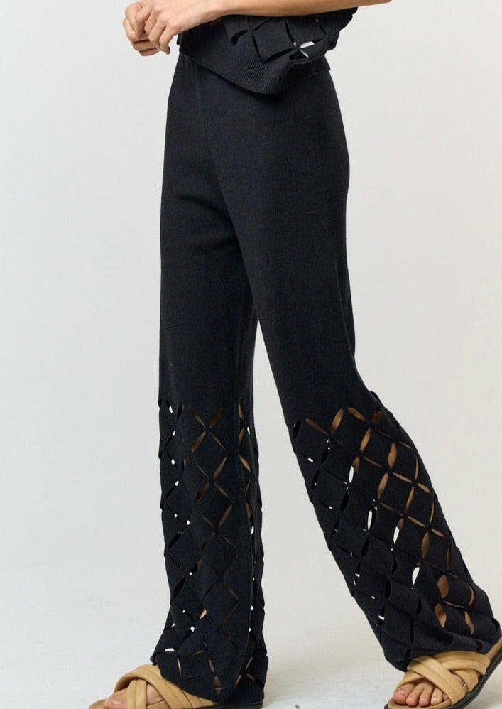 Cut Out Detail Sweater Pants in Black