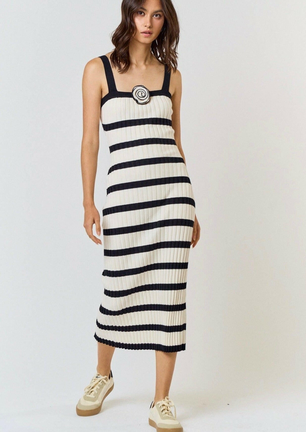 Rosette Striped Sleeveless Sweater Midi Dress in Cream-Black