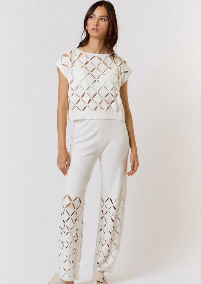 Cut Out Detail Sweater Top in Off-White