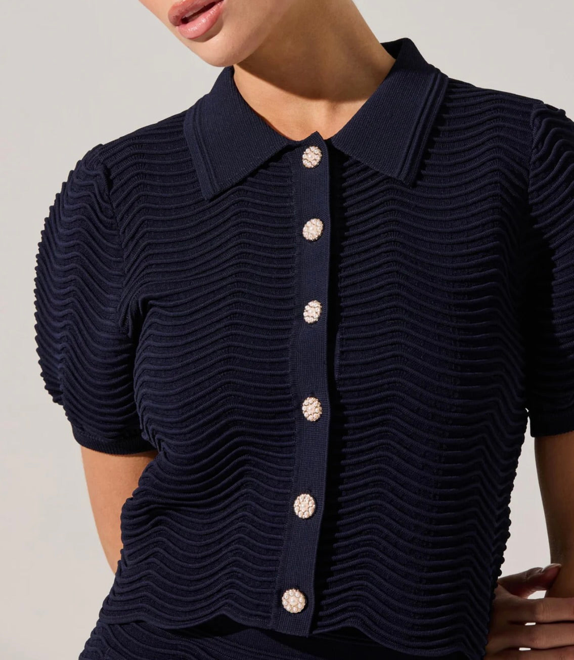 Perrine Scalloped Short Sleeve Cardigan