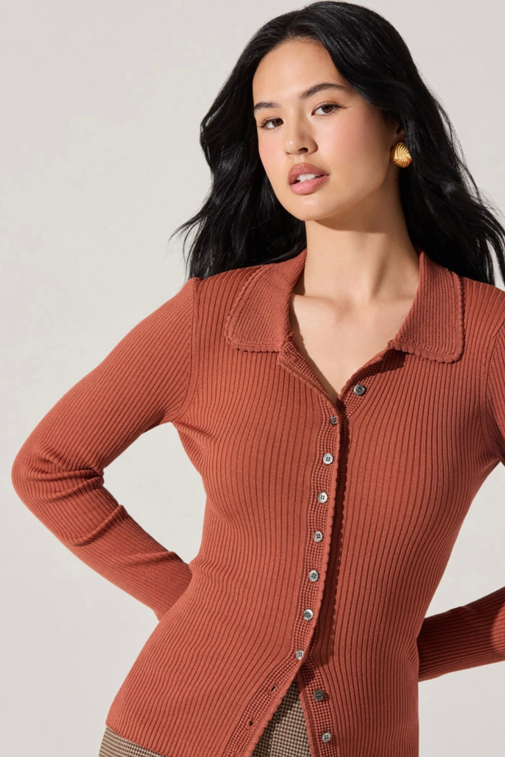 Keren Collared Ribbed Knit Cardigan in Rust