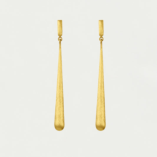 Plain Reign Earrings in Gold